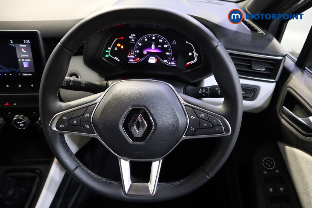 Renault Clio Techno Manual Petrol Hatchback - Stock Number (1558756) - 2nd supplementary image