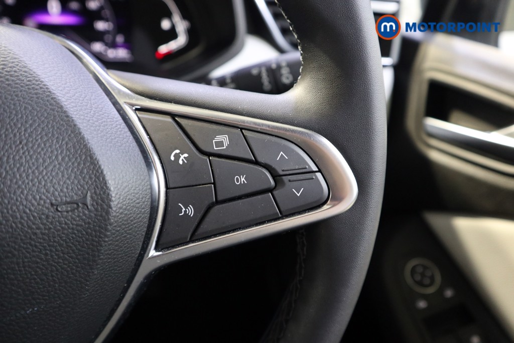 Renault Clio Techno Manual Petrol Hatchback - Stock Number (1558756) - 4th supplementary image