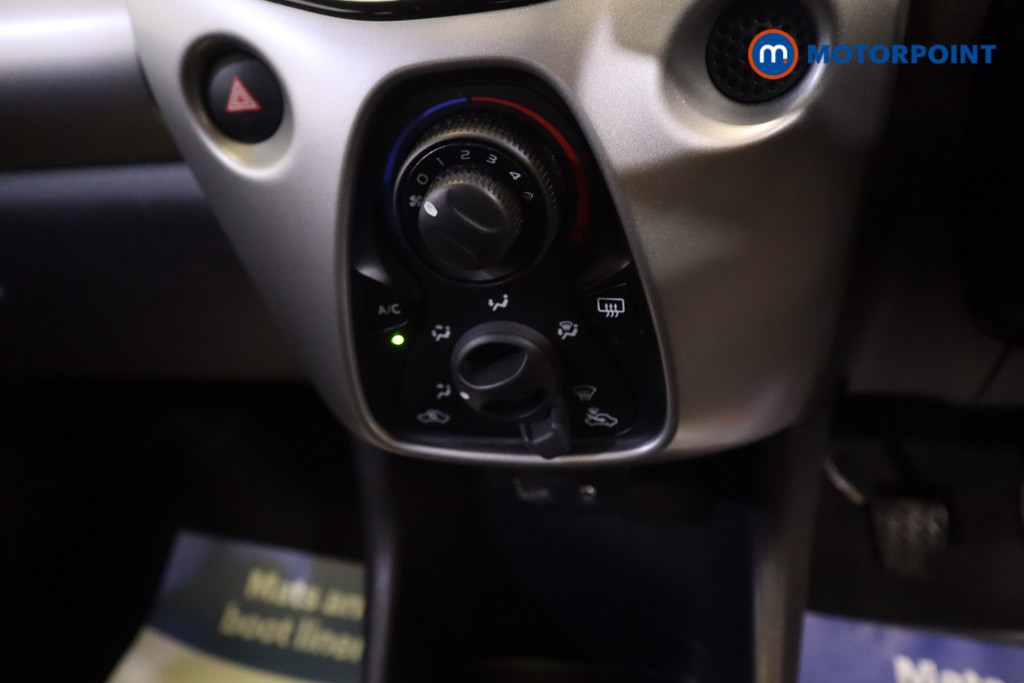 Peugeot 108 Active Manual Petrol Hatchback - Stock Number (1558766) - 5th supplementary image
