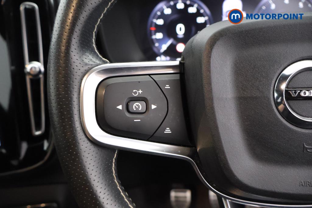 Volvo Xc40 R Design Manual Petrol SUV - Stock Number (1558895) - 2nd supplementary image