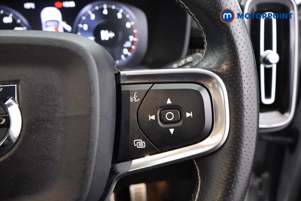 Volvo Xc40 R Design Manual Petrol SUV - Stock Number (1558895) - 3rd supplementary image