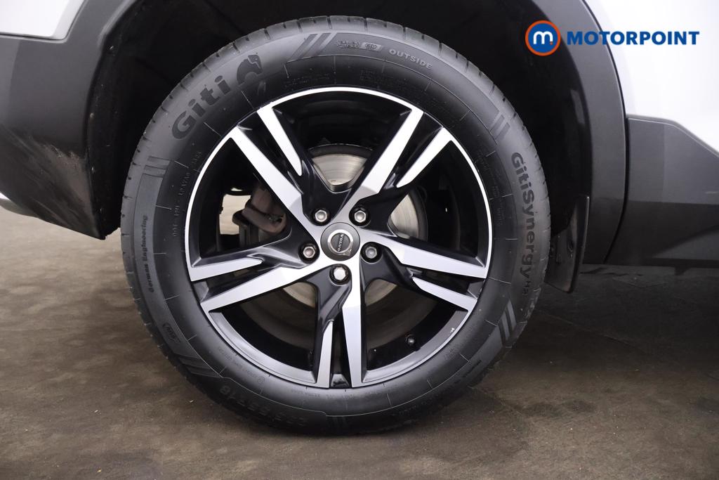 Volvo Xc40 R Design Manual Petrol SUV - Stock Number (1558895) - 16th supplementary image
