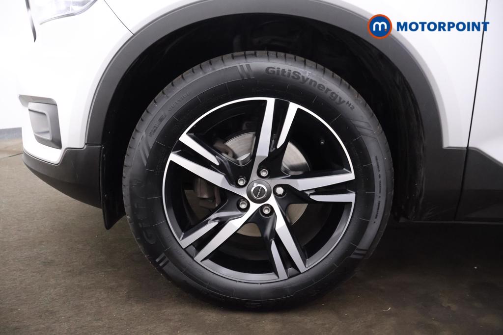 Volvo Xc40 R Design Manual Petrol SUV - Stock Number (1558895) - 19th supplementary image