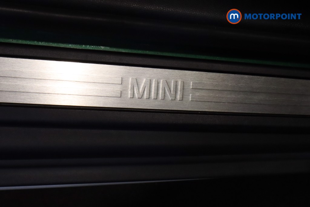 Mini Countryman Cooper Exclusive Automatic Petrol SUV - Stock Number (1559081) - 13th supplementary image