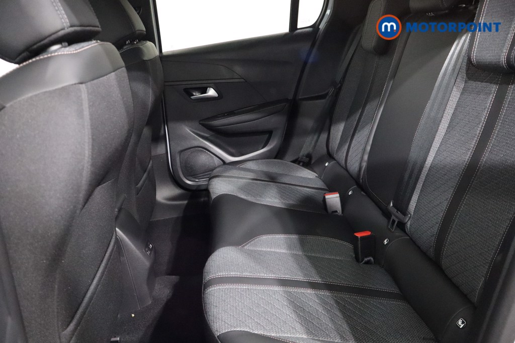 Peugeot 208 Allure Automatic Petrol-Electric Hybrid Hatchback - Stock Number (1559326) - 5th supplementary image
