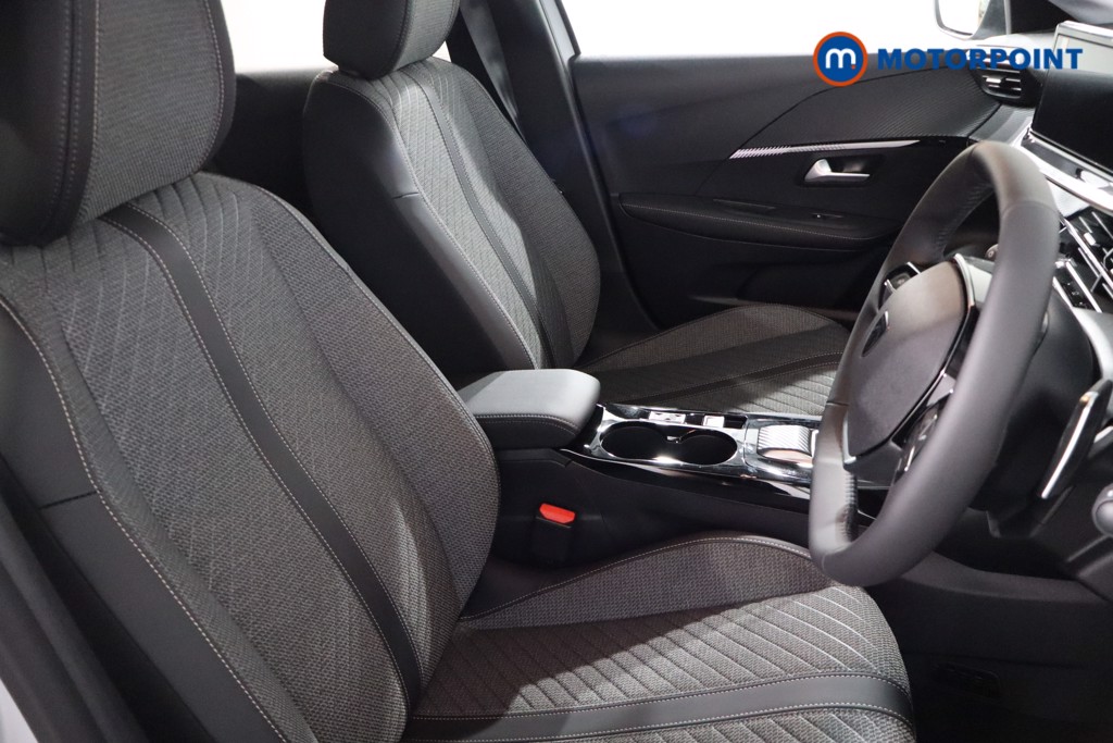 Peugeot 208 Allure Automatic Petrol-Electric Hybrid Hatchback - Stock Number (1559326) - 19th supplementary image