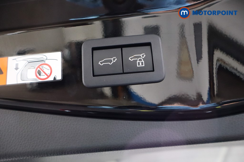 Toyota C-Hr Premiere Edition Automatic Petrol-Electric Hybrid SUV - Stock Number (1559451) - 38th supplementary image