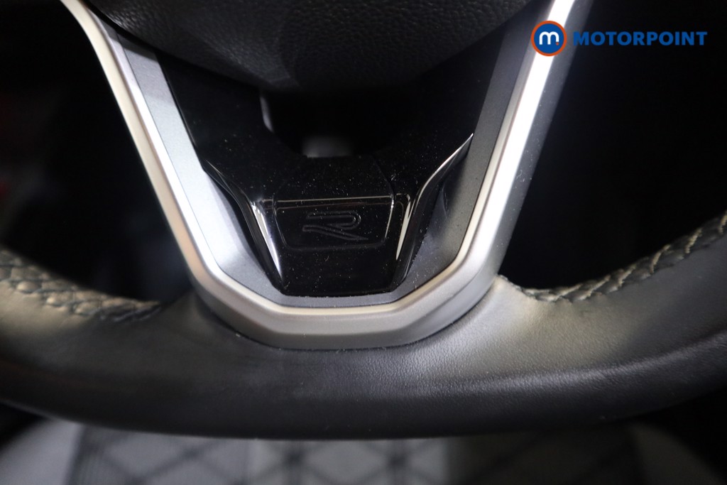 Volkswagen Golf R-Line Manual Petrol Hatchback - Stock Number (1559746) - 5th supplementary image