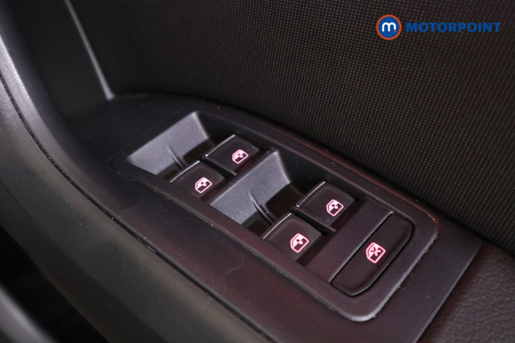 Seat Ateca FR Manual Petrol SUV - Stock Number (1560216) - 13th supplementary image