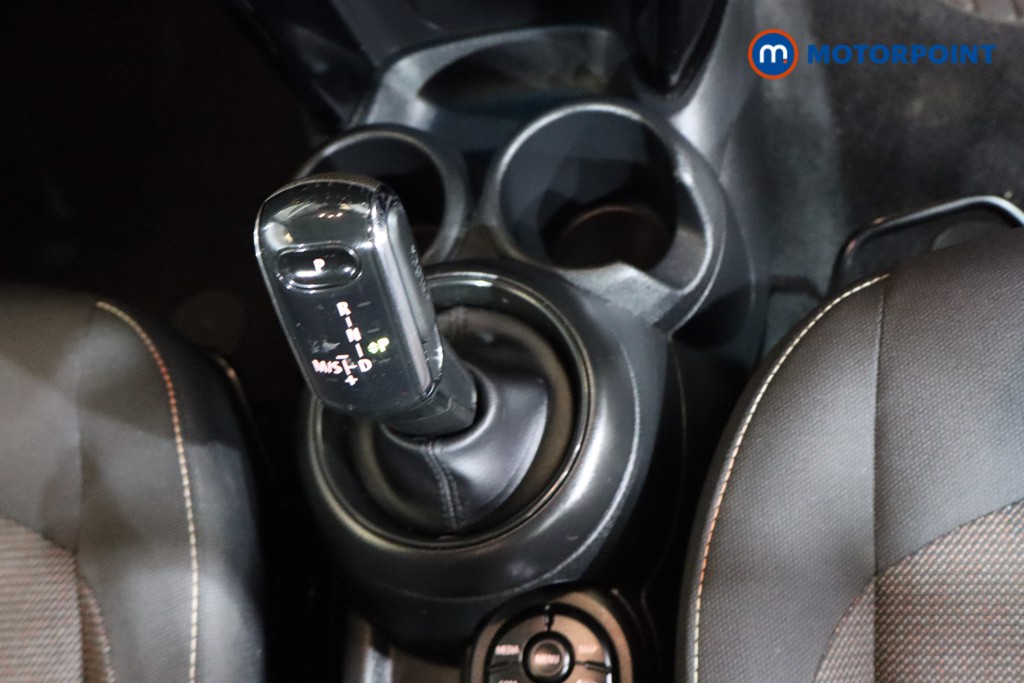 Mini Hatchback Cooper Classic Automatic Petrol Hatchback - Stock Number (1560409) - 8th supplementary image