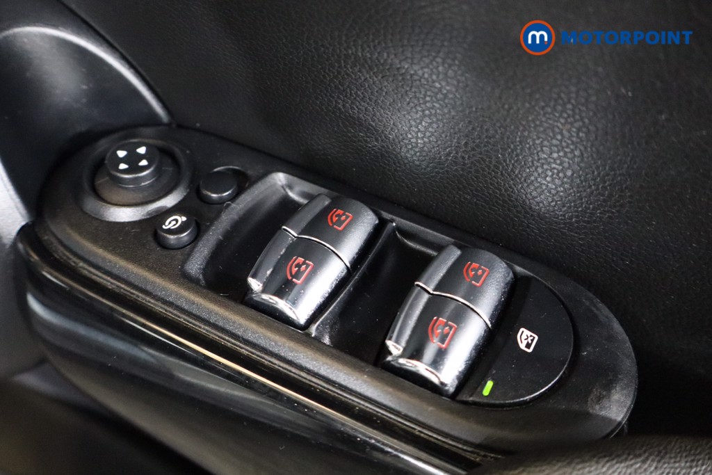 Mini Hatchback Cooper Classic Automatic Petrol Hatchback - Stock Number (1560409) - 10th supplementary image
