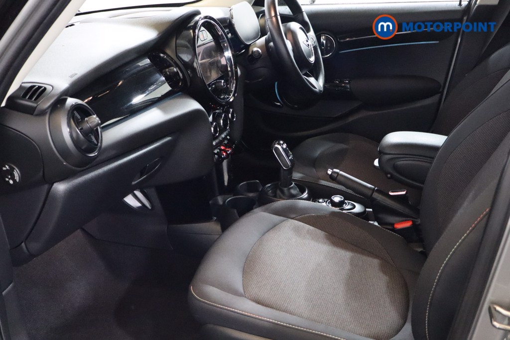 Mini Hatchback Cooper Classic Automatic Petrol Hatchback - Stock Number (1560409) - 11th supplementary image