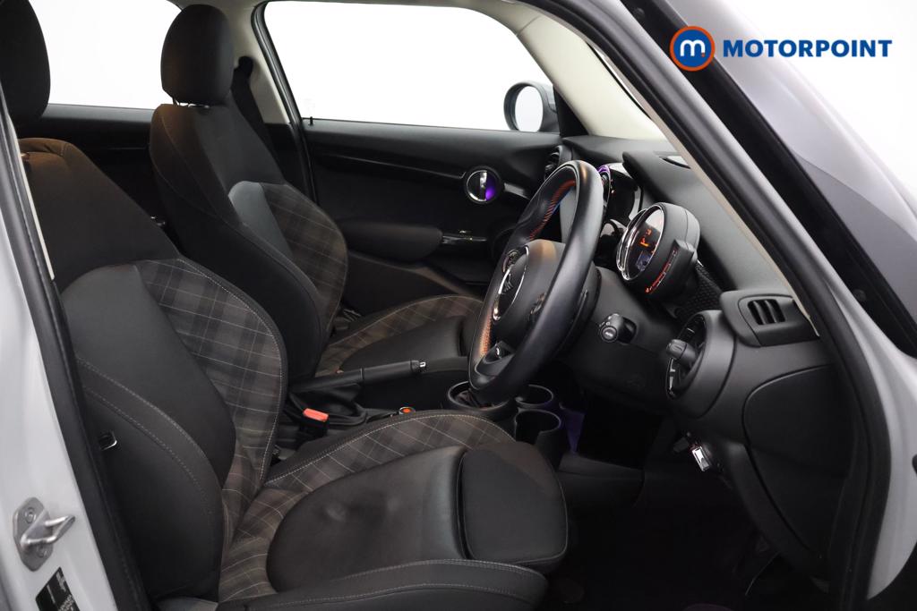 Mini Hatchback Cooper S Automatic Petrol Hatchback - Stock Number (1560460) - 11th supplementary image