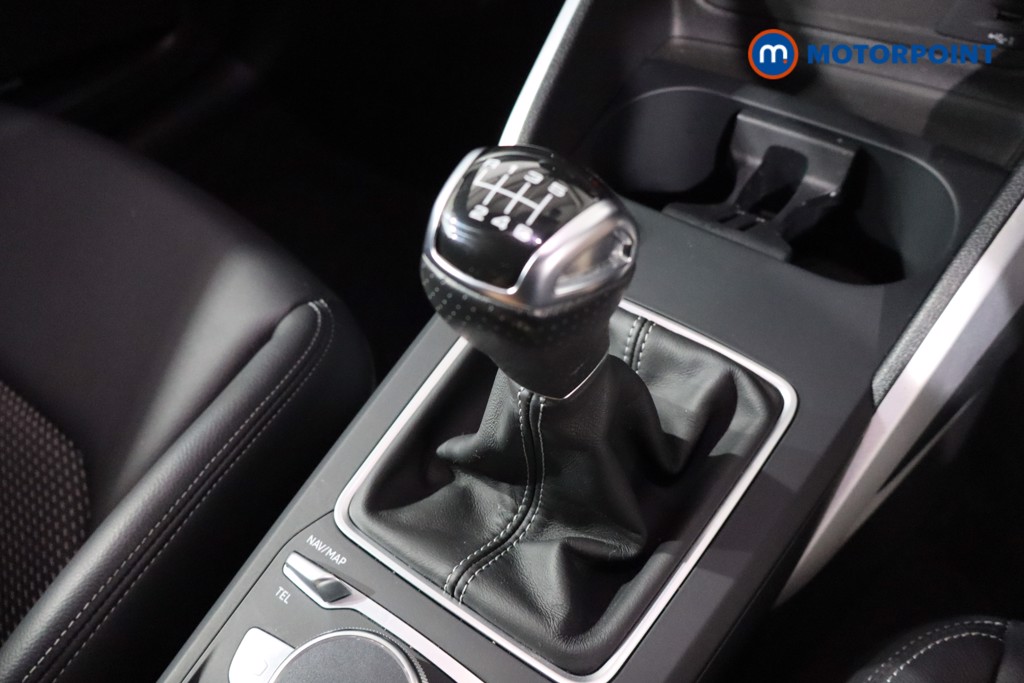 Audi Q2 S Line Manual Petrol SUV - Stock Number (1560472) - 14th supplementary image