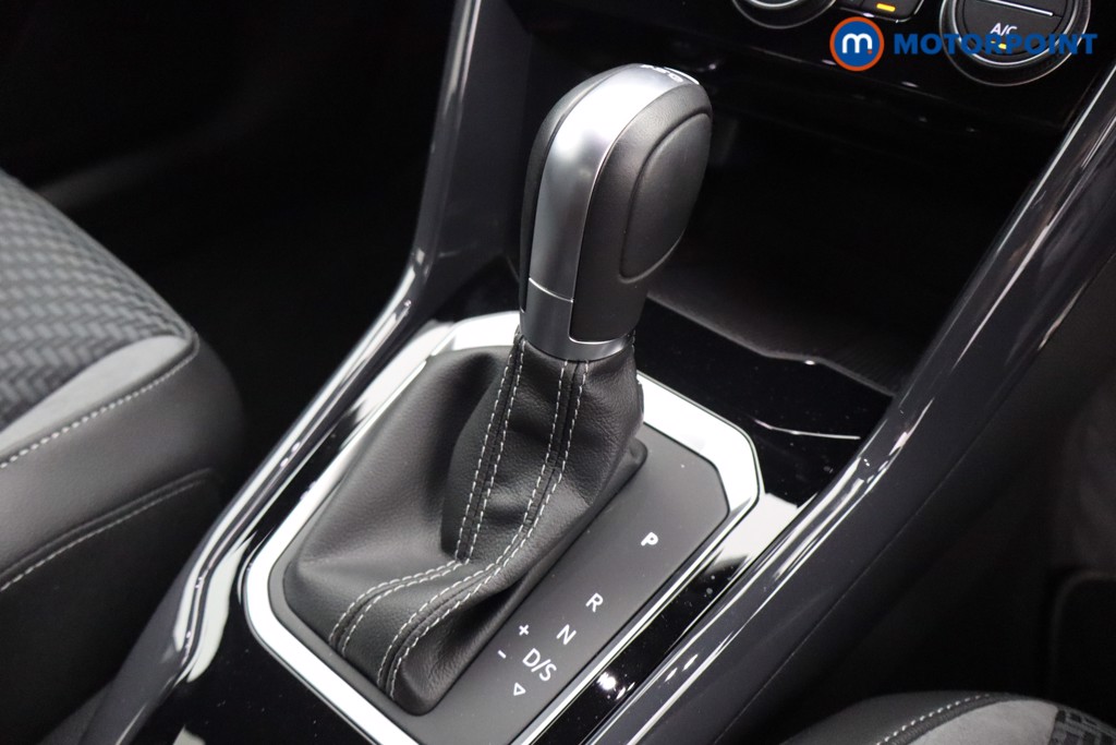 Volkswagen T-Roc R-Line Automatic Diesel SUV - Stock Number (1560515) - 10th supplementary image