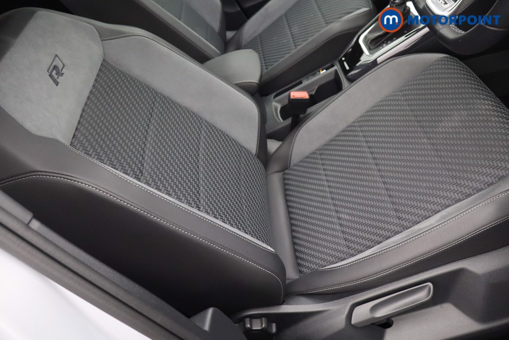 Volkswagen T-Roc R-Line Automatic Diesel SUV - Stock Number (1560515) - 16th supplementary image