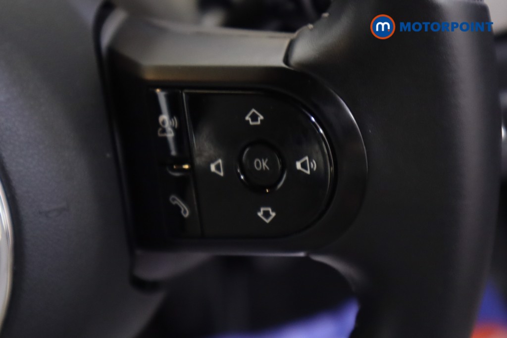 Mini Hatchback Cooper Exclusive Manual Petrol Hatchback - Stock Number (1560524) - 11th supplementary image