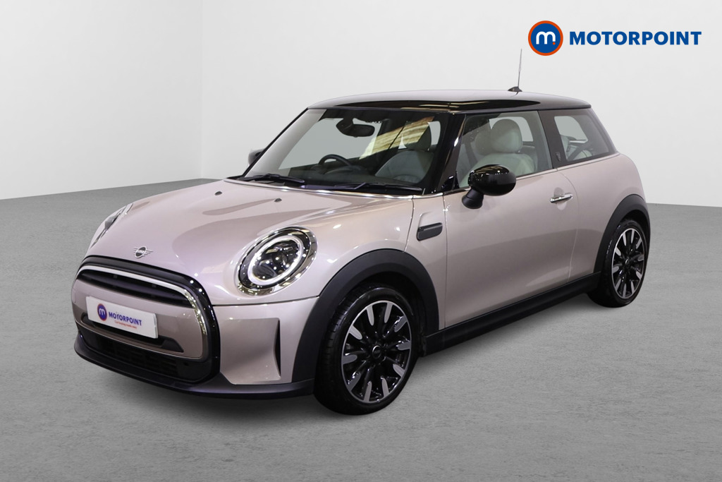 Mini Hatchback Cooper Exclusive Manual Petrol Hatchback - Stock Number (1560524) - Passenger side front corner