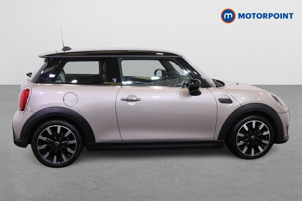 Mini Hatchback Cooper Exclusive Manual Petrol Hatchback - Stock Number (1560524) - Drivers side
