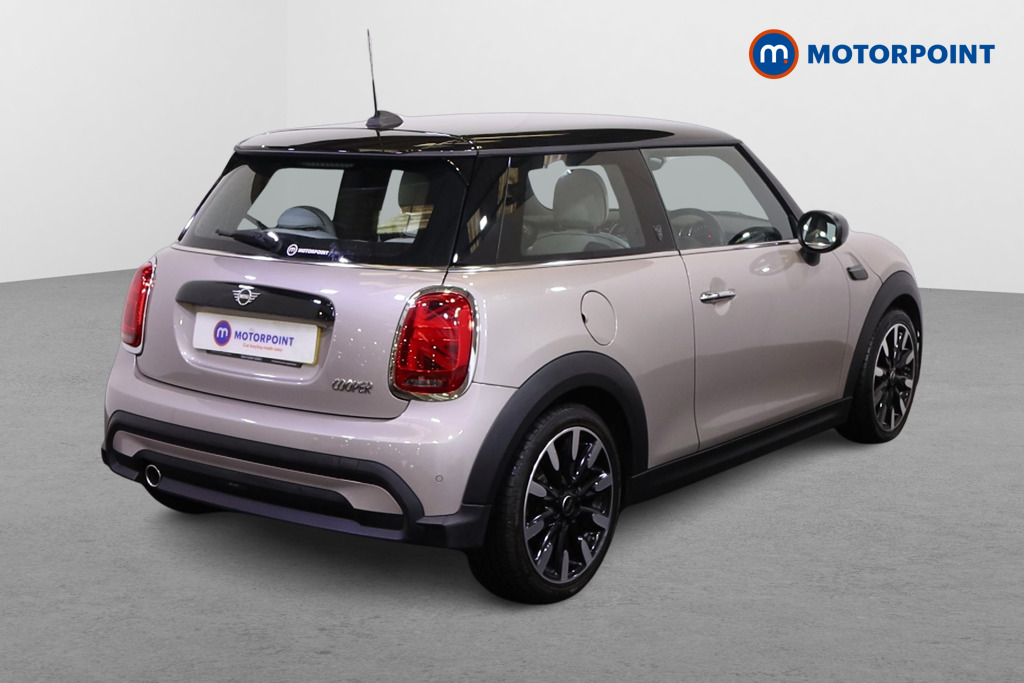 Mini Hatchback Cooper Exclusive Manual Petrol Hatchback - Stock Number (1560524) - Drivers side rear corner
