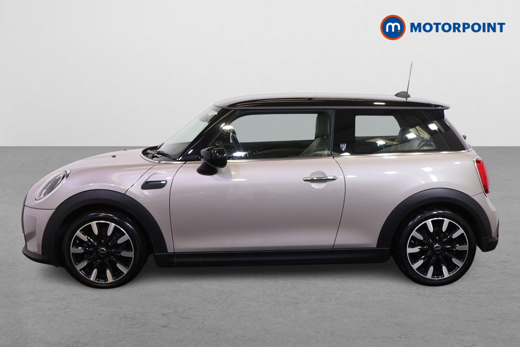 Mini Hatchback Cooper Exclusive Manual Petrol Hatchback - Stock Number (1560524) - Passenger side