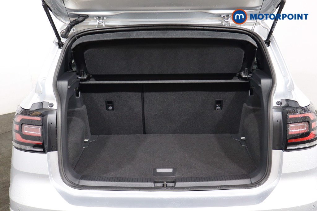 Volkswagen T-Cross R-Line Manual Petrol SUV - Stock Number (1560537) - 13th supplementary image