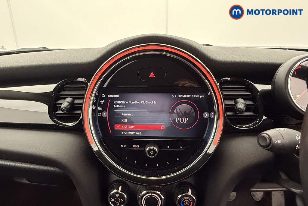 Mini Hatchback Cooper Classic Manual Petrol Hatchback - Stock Number (1560743) - 5th supplementary image