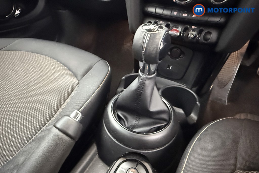 Mini Hatchback Cooper Classic Manual Petrol Hatchback - Stock Number (1560743) - 10th supplementary image