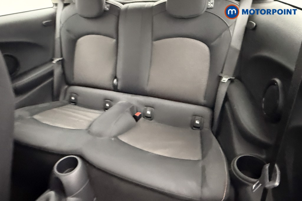 Mini Hatchback Cooper Classic Manual Petrol Hatchback - Stock Number (1560743) - 19th supplementary image