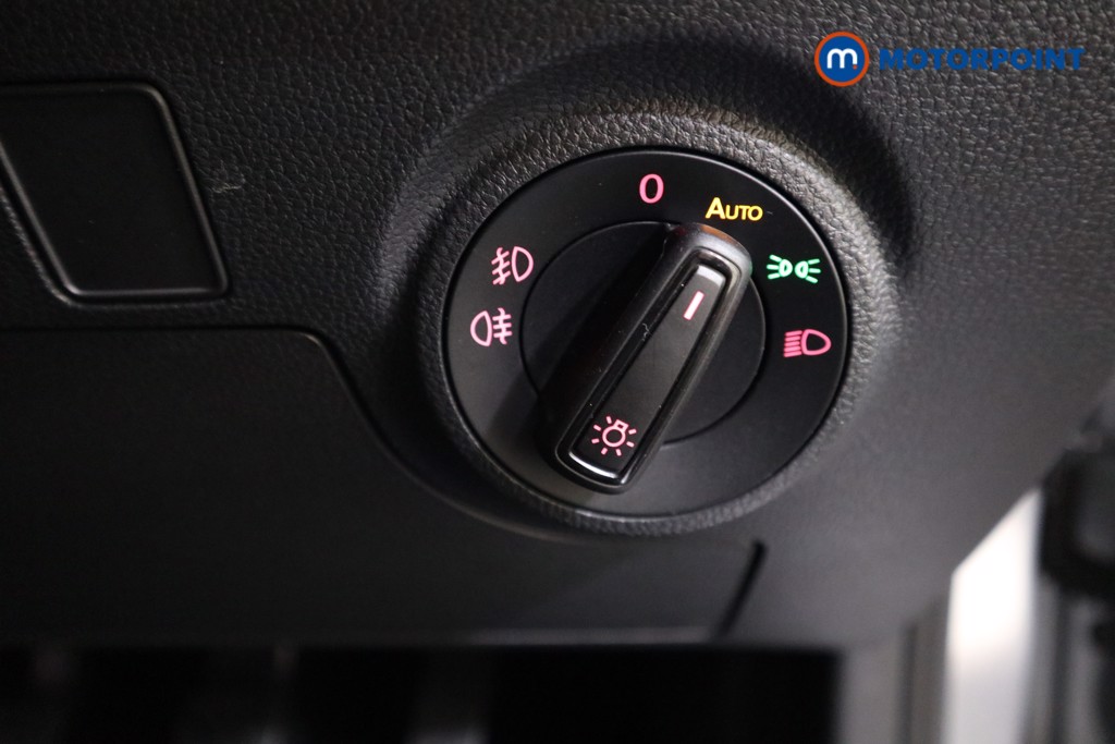 Seat Ibiza FR Manual Petrol Hatchback - Stock Number (1560950) - 9th supplementary image
