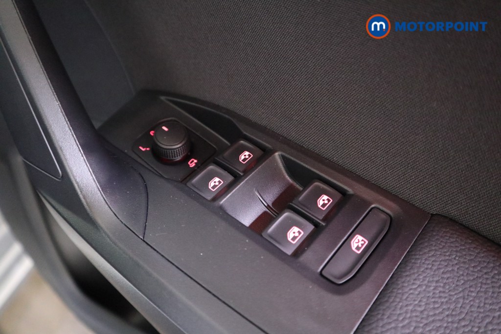 Seat Ibiza FR Manual Petrol Hatchback - Stock Number (1560950) - 10th supplementary image