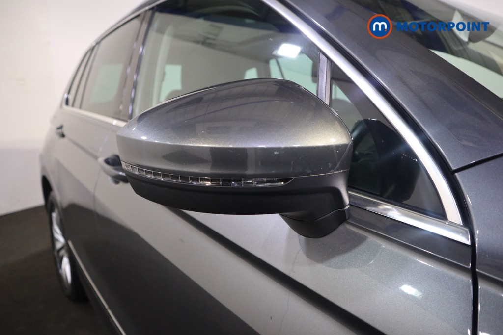 Volkswagen Tiguan SEL Automatic Diesel SUV - Stock Number (1561069) - 22nd supplementary image