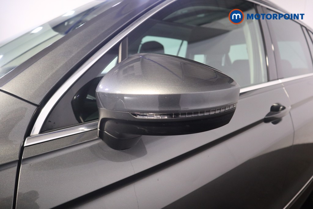 Volkswagen Tiguan SEL Automatic Diesel SUV - Stock Number (1561069) - 23rd supplementary image