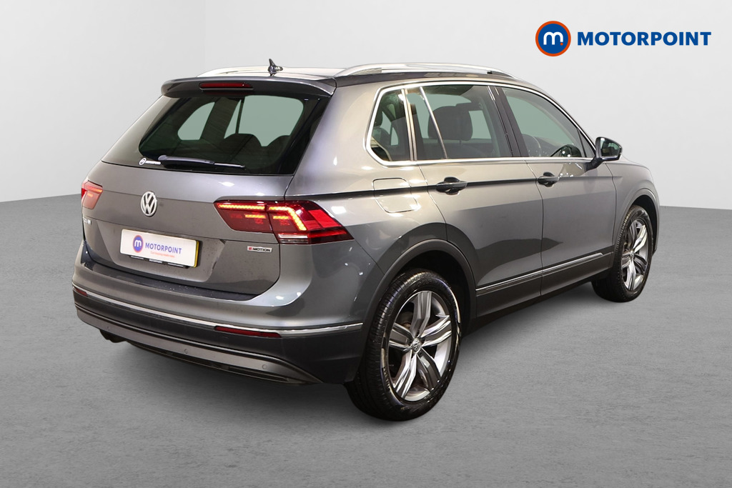 Volkswagen Tiguan SEL Automatic Diesel SUV - Stock Number (1561069) - Drivers side rear corner