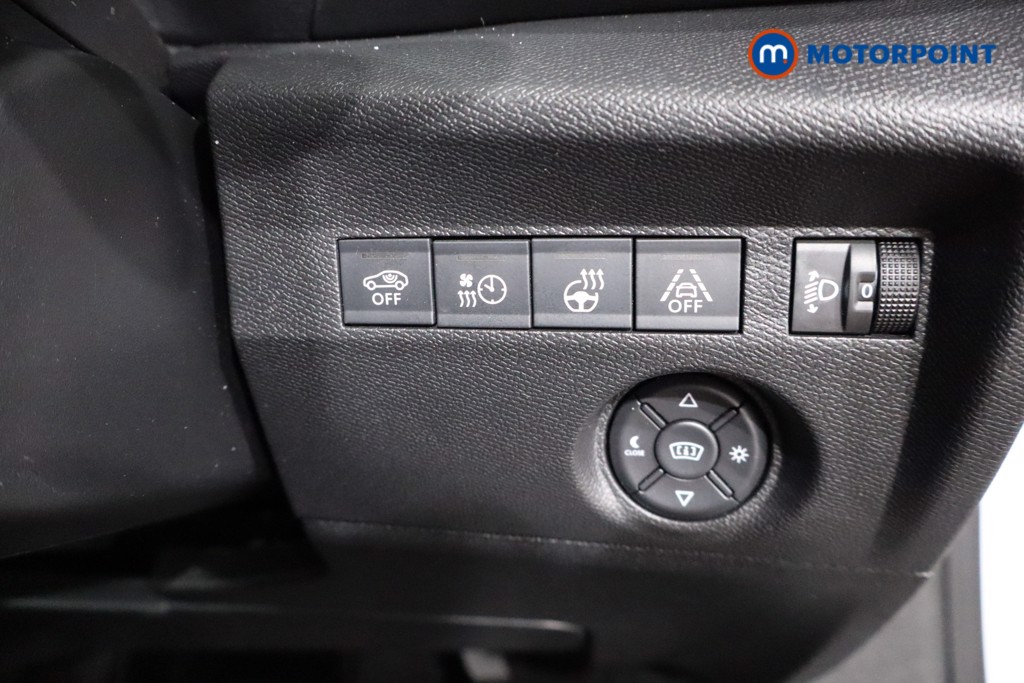Citroen C4 Shine Plus Automatic Electric Hatchback - Stock Number (1561220) - 19th supplementary image