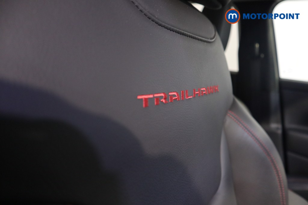 Jeep Renegade Trailhawk Automatic Diesel SUV - Stock Number (1562011) - 12th supplementary image