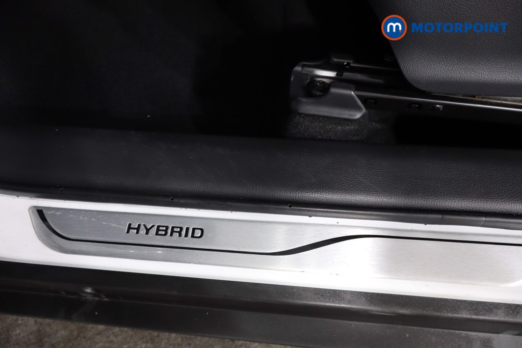 Toyota Yaris Cross Design Automatic Petrol-Electric Hybrid Estate - Stock Number (1562044) - 24th supplementary image