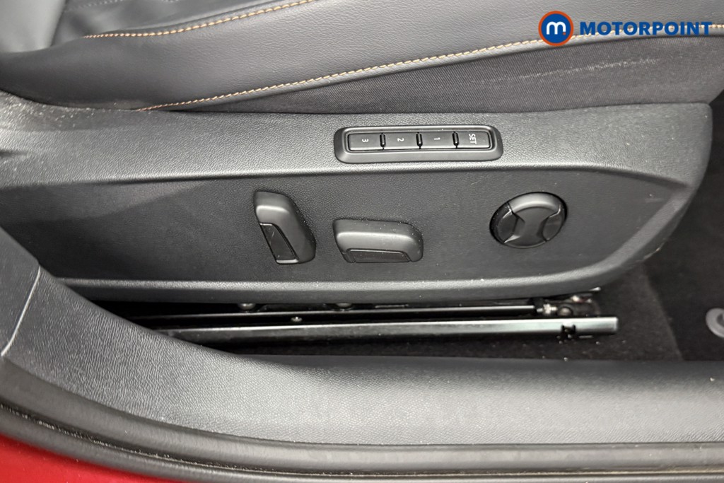 Cupra Formentor V2 Automatic Petrol Plug-In Hybrid SUV - Stock Number (1562417) - 18th supplementary image