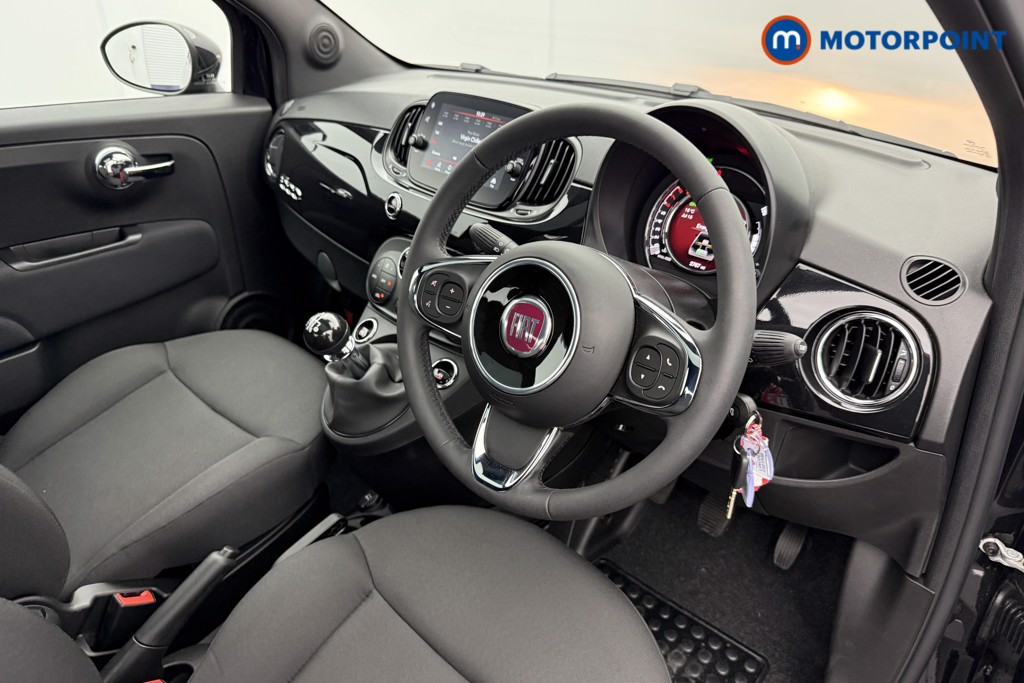 Fiat 500 TOP Manual Petrol-Electric Hybrid Hatchback - Stock Number (1562453) - 3rd supplementary image