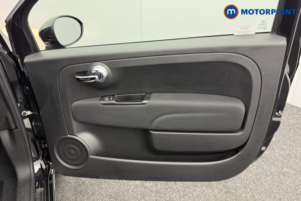 Fiat 500 TOP Manual Petrol-Electric Hybrid Hatchback - Stock Number (1562453) - 14th supplementary image