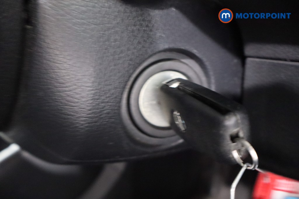 Nissan Qashqai Acenta Premium Automatic Petrol SUV - Stock Number (1538930) - 13th supplementary image