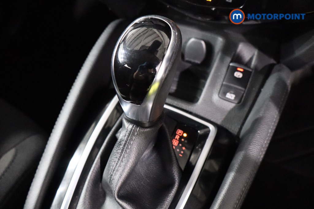 Nissan Qashqai Acenta Premium Automatic Petrol SUV - Stock Number (1538930) - 14th supplementary image