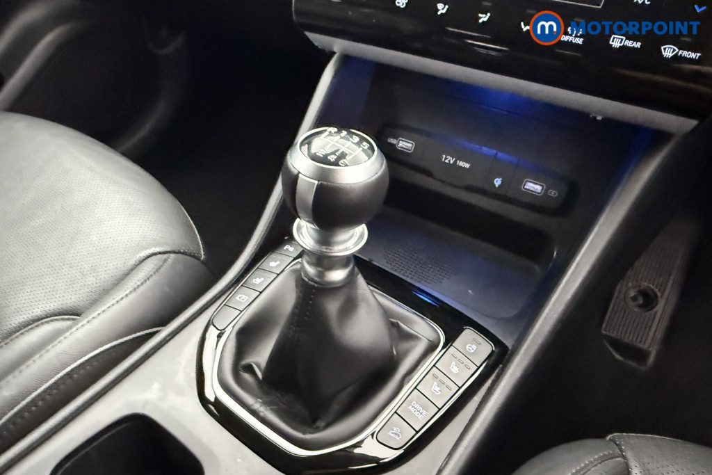 Hyundai Tucson Ultimate Manual Petrol SUV - Stock Number (1544043) - 14th supplementary image