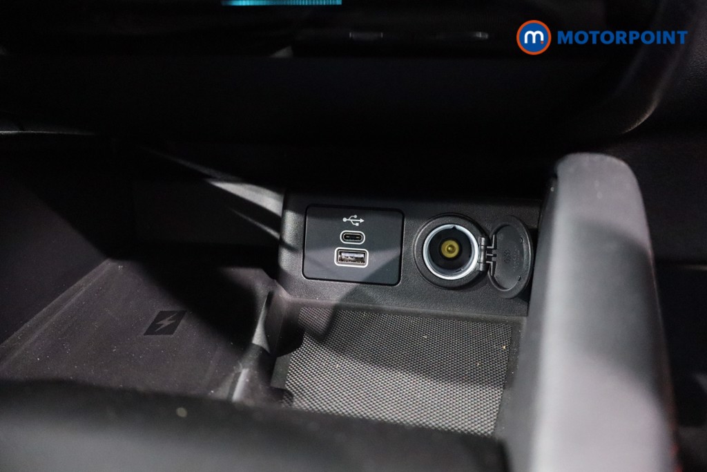 Ford Kuga St-Line Automatic Petrol Plug-In Hybrid SUV - Stock Number (1544342) - 18th supplementary image