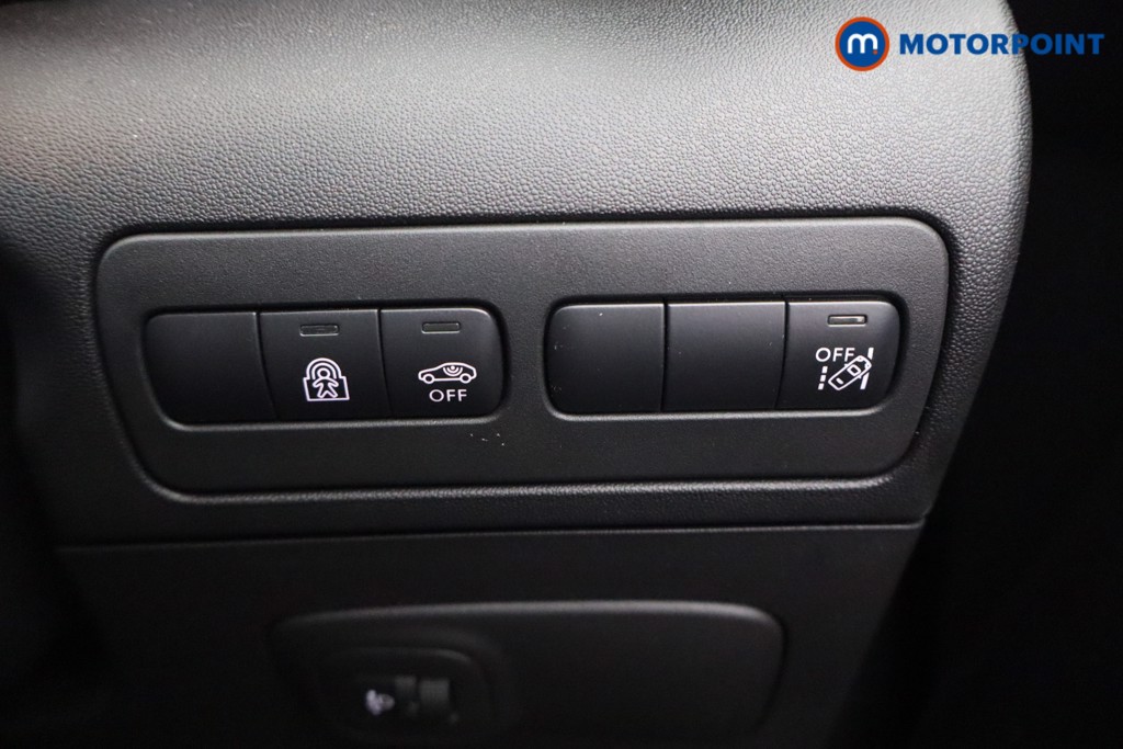 Citroen C3 Aircross Shine Manual Petrol SUV - Stock Number (1544775) - 13th supplementary image