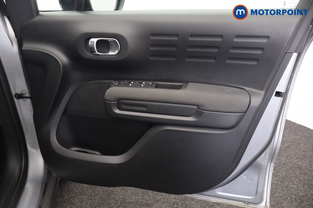 Citroen C3 Aircross Shine Manual Petrol SUV - Stock Number (1544775) - 17th supplementary image
