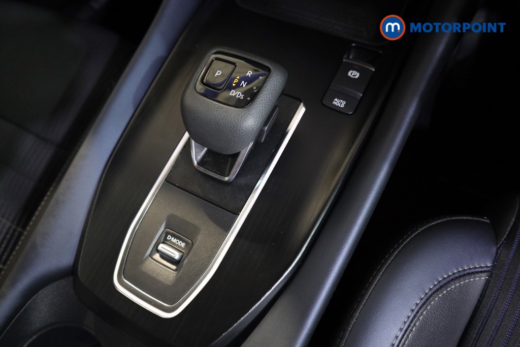 Nissan Qashqai Tekna Automatic Petrol SUV - Stock Number (1550953) - 8th supplementary image