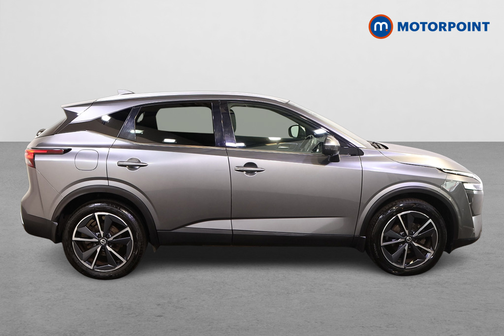 Nissan Qashqai Tekna Automatic Petrol SUV - Stock Number (1550953) - Drivers side