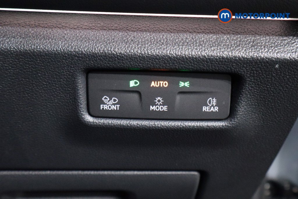 Volkswagen Tiguan R-Line Automatic Diesel SUV - Stock Number (1550991) - 21st supplementary image