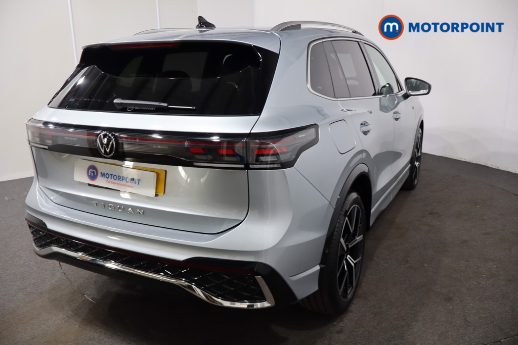 Volkswagen Tiguan R-Line Automatic Diesel SUV - Stock Number (1550991) - 29th supplementary image